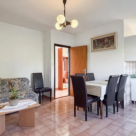 Lovely In With Wifi Apartament *
