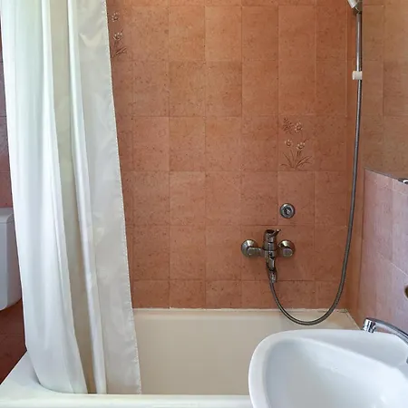 Apartament Lovely In With Wifi Medulin