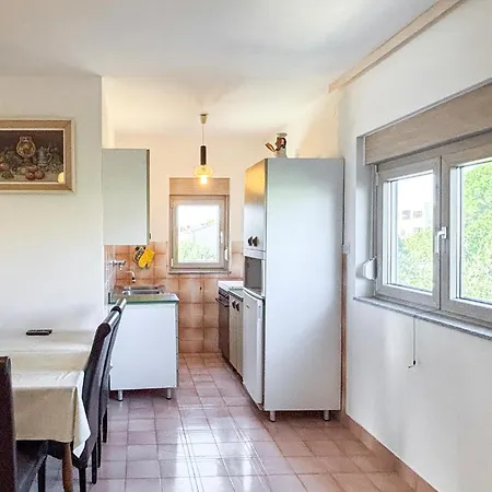 Apartament Lovely In With Wifi
